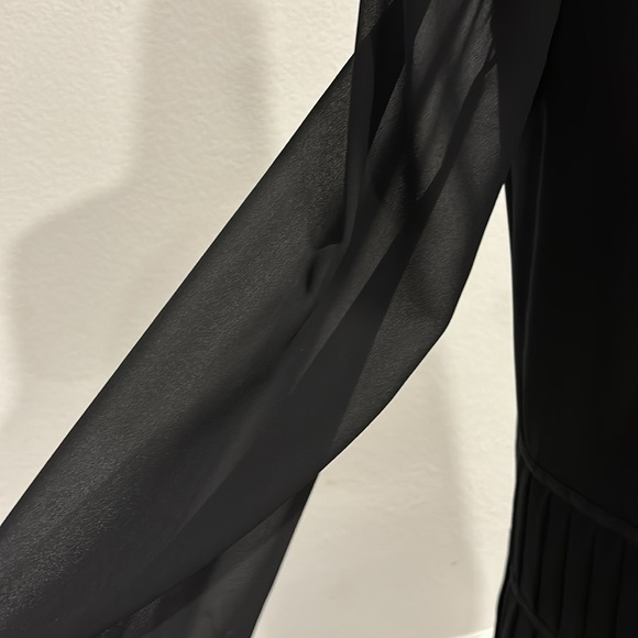 Tory Burch Sydney Pleated Black Shirt Dress - Picture 9 of 11